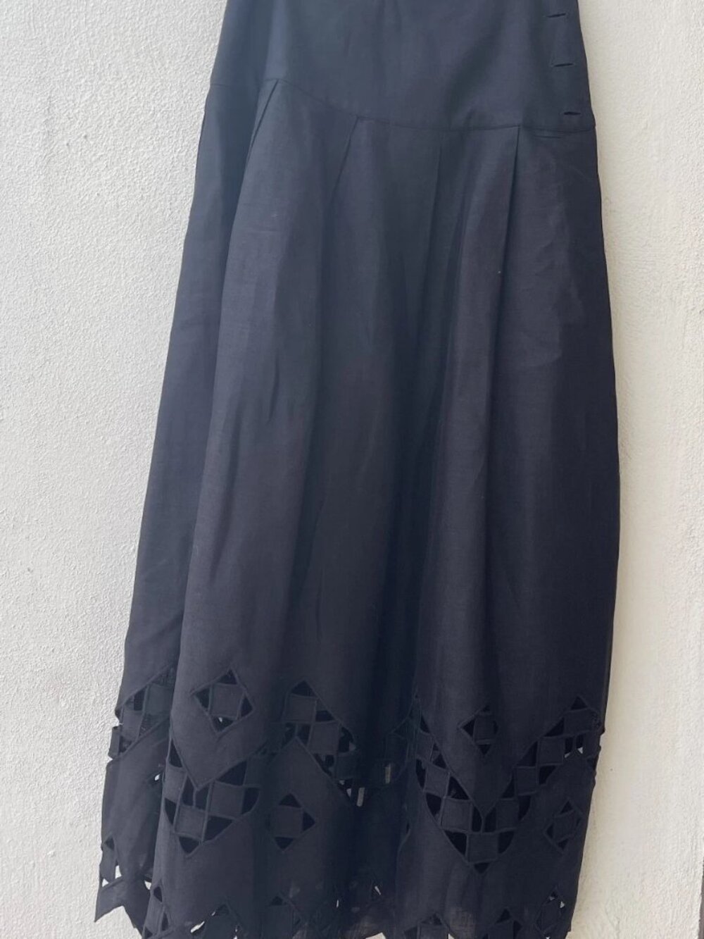Ellen Tracy Linda Allard black linen skirt geometric hem size 6 romantic unusual